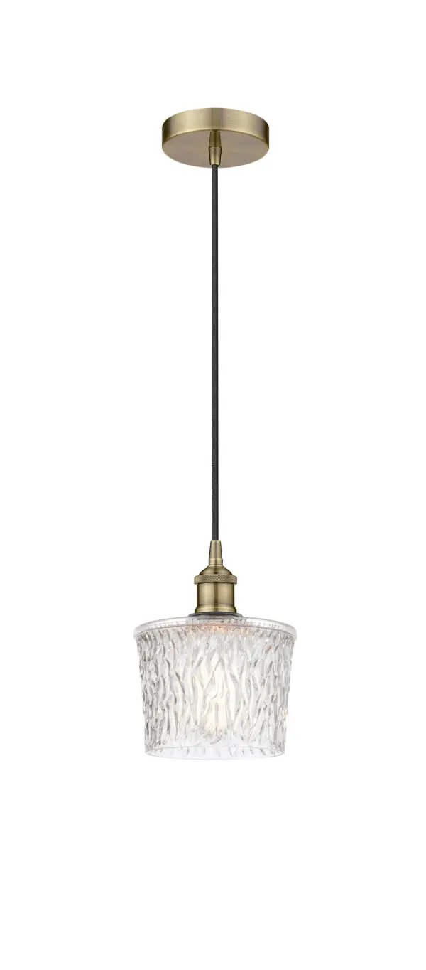 Innovation at its finest and a true game changer. Edison marries the best of our Franklin and Ballston collections to give you versatility of design and uncompromising construction. Edison fixtures are industrial-inspired that can be customized with glass or metal shades from both the Franklin and Ballston collections.
