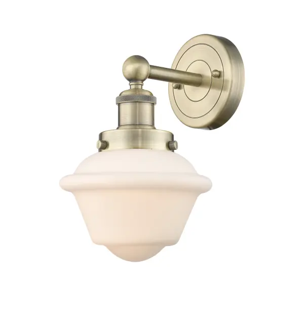 Innovation at its finest and a true game changer. Edison marries the best of our Franklin and Ballston collections to give you versatility of design and uncompromising construction. Edison fixtures are industrial-inspired that can be customized with glass or metal shades from both the Franklin and Ballston collections. - alternate view