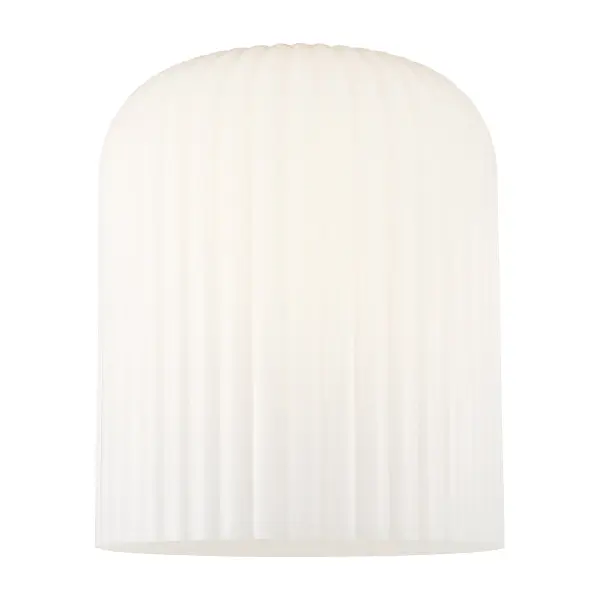 A truly dynamic fixture, the Ballston fits seamlessly amidst most décor styles. Its sleek design and vast offering of finishes and shade options makes the Ballston an easy choice for all homes.