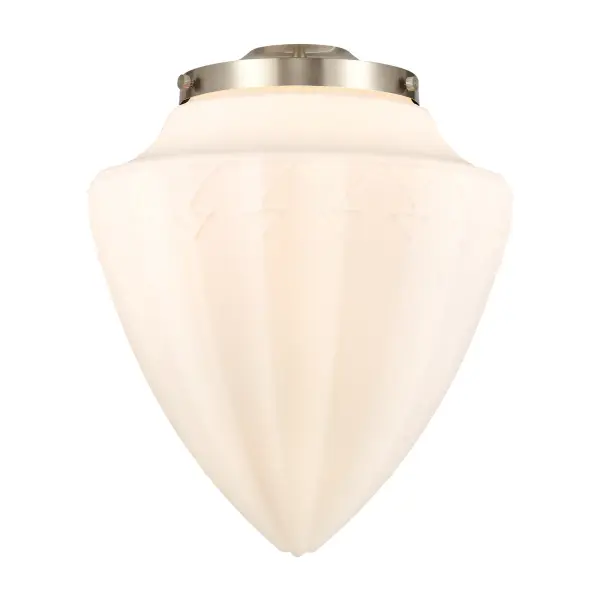 One of our largest and original collections, the Franklin Restoration is made up of a vast selection of heavy metal finishes and a large array of metal and glass shades that bring a touch of industrial into your home.