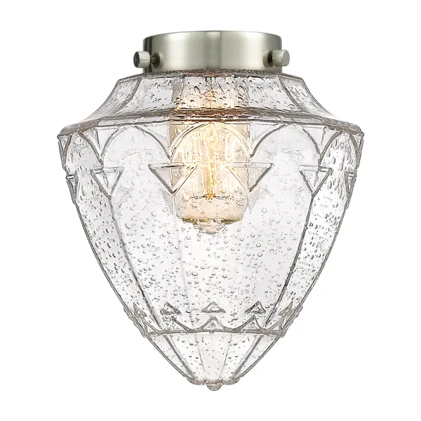 One of our largest and original collections, the Franklin Restoration is made up of a vast selection of heavy metal finishes and a large array of metal and glass shades that bring a touch of industrial into your home.